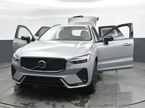 New 2026 Volvo XC60 B5 Ultra w/ Protection Package Premier AWD/4WD image 41