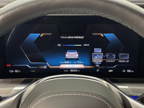 Used 2023 BMW i7 xDrive60 AWD/4WD image 16