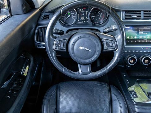 Used 2018 Jaguar E-PACE S image 17