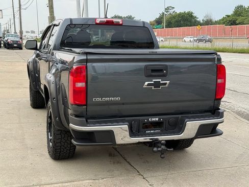 Used 2016 Chevrolet Colorado W/T w/ WT Convenience Package AWD/4WD image 9