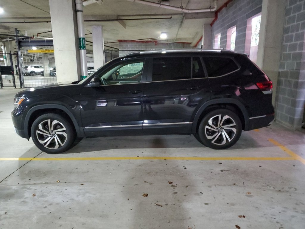 Certified 2023 Volkswagen Atlas SEL AWD/4WD image 5