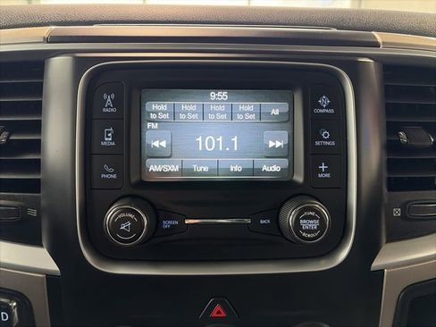 Certified 2017 RAM 1500 Classic SLT image 21