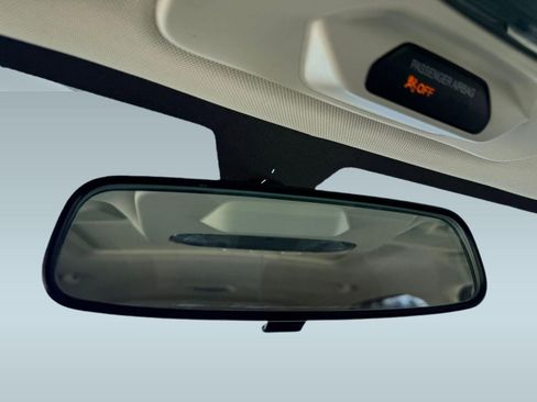 Used 2021 Ford EcoSport SE image 17