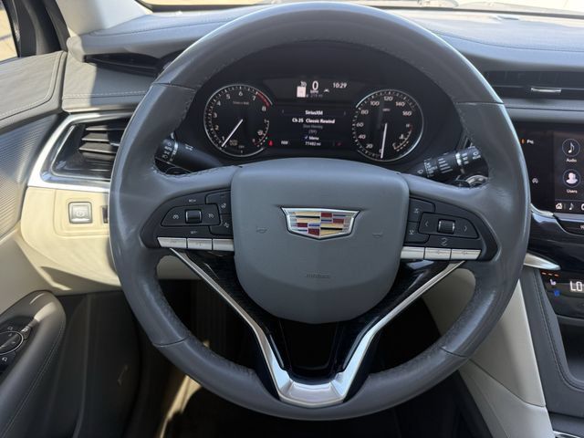 Used 2024 Cadillac XT6 Premium Luxury FWD image 13