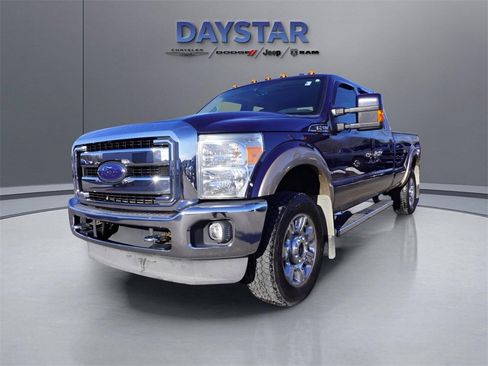 Used 2013 Ford F350 Lariat w/ Chrome Pkg image 39