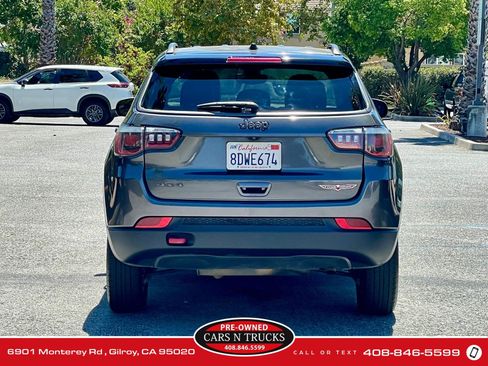 Used 2018 Jeep Compass Trailhawk AWD/4WD image 5