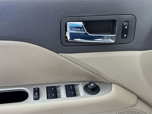 Used 2010 Ford Fusion Hybrid image 20