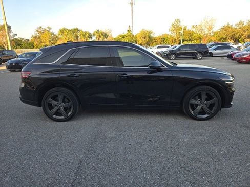 Used 2025 Genesis GV70 2.5T w/ Sport Prestige Package image 6