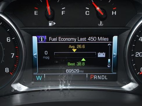 Used 2018 Chevrolet Malibu LT image 22