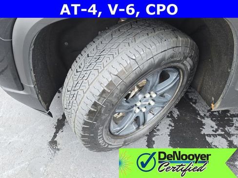 Used 2023 GMC Acadia AT4 image 33