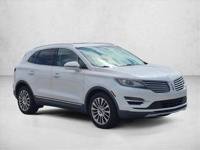 Used 2018 Lincoln MKC Reserve FWD image 3
