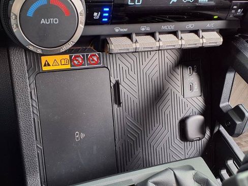 Used 2025 Toyota 4Runner TRD Off-Road Premium w/ Tow Technology Package AWD/4WD image 8