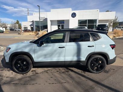 New 2025 Volkswagen Taos SE