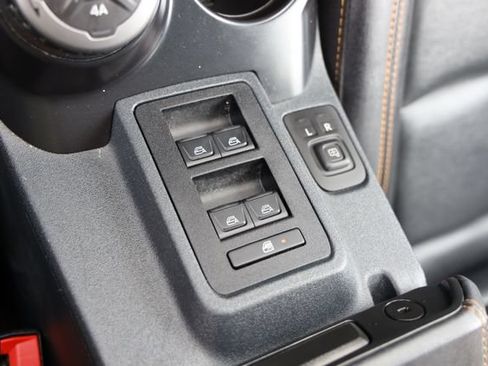 Used 2024 Ford Bronco Badlands AWD/4WD image 23