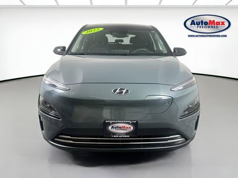 Used 2023 Hyundai Kona SE image 6