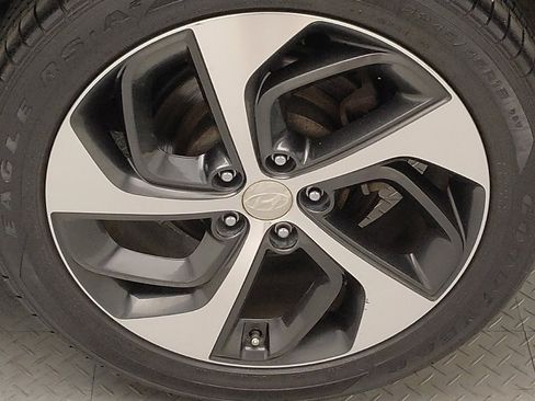 Used 2016 Hyundai Tucson Limited w/ Option Group 03 image 31