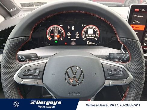 New 2026 Volkswagen GTI SE FWD image 16