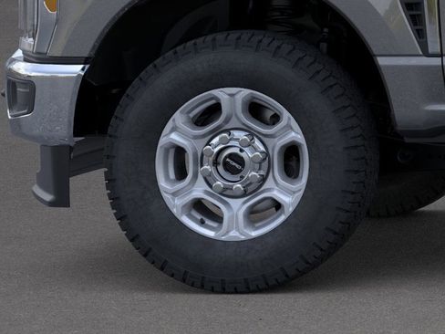 New 2026 Ford F250 XLT image 22