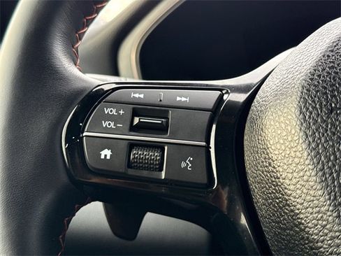 Used 2024 Honda Pilot TrailSport image 32