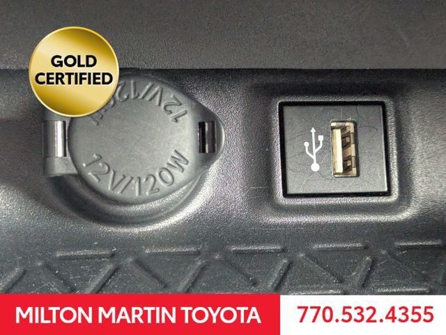 Certified 2025 Toyota RAV4 XLE FWD image 21