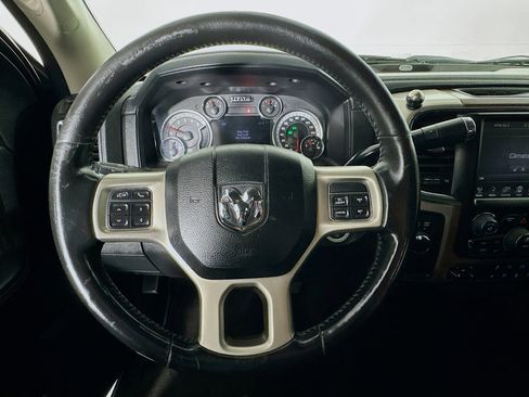 Used 2017 RAM 2500 Laramie w/ Convenience Group image 11