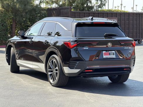 Used 2024 Acura ZDX A-Spec AWD/4WD image 5