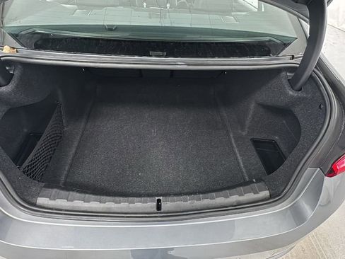 Used 2025 BMW 330i xDrive 330i xDrive image 15