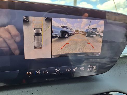 New 2025 Buick Enclave Avenir image 23