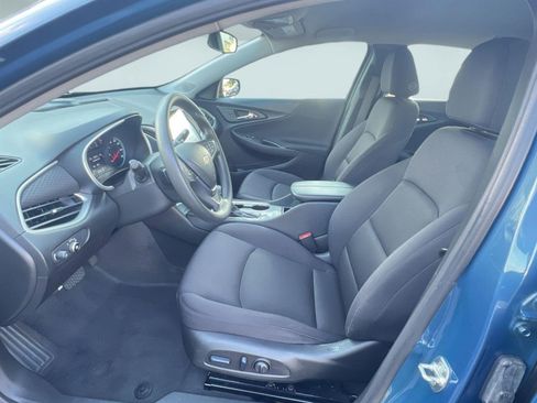 Used 2024 Chevrolet Malibu LT FWD image 5