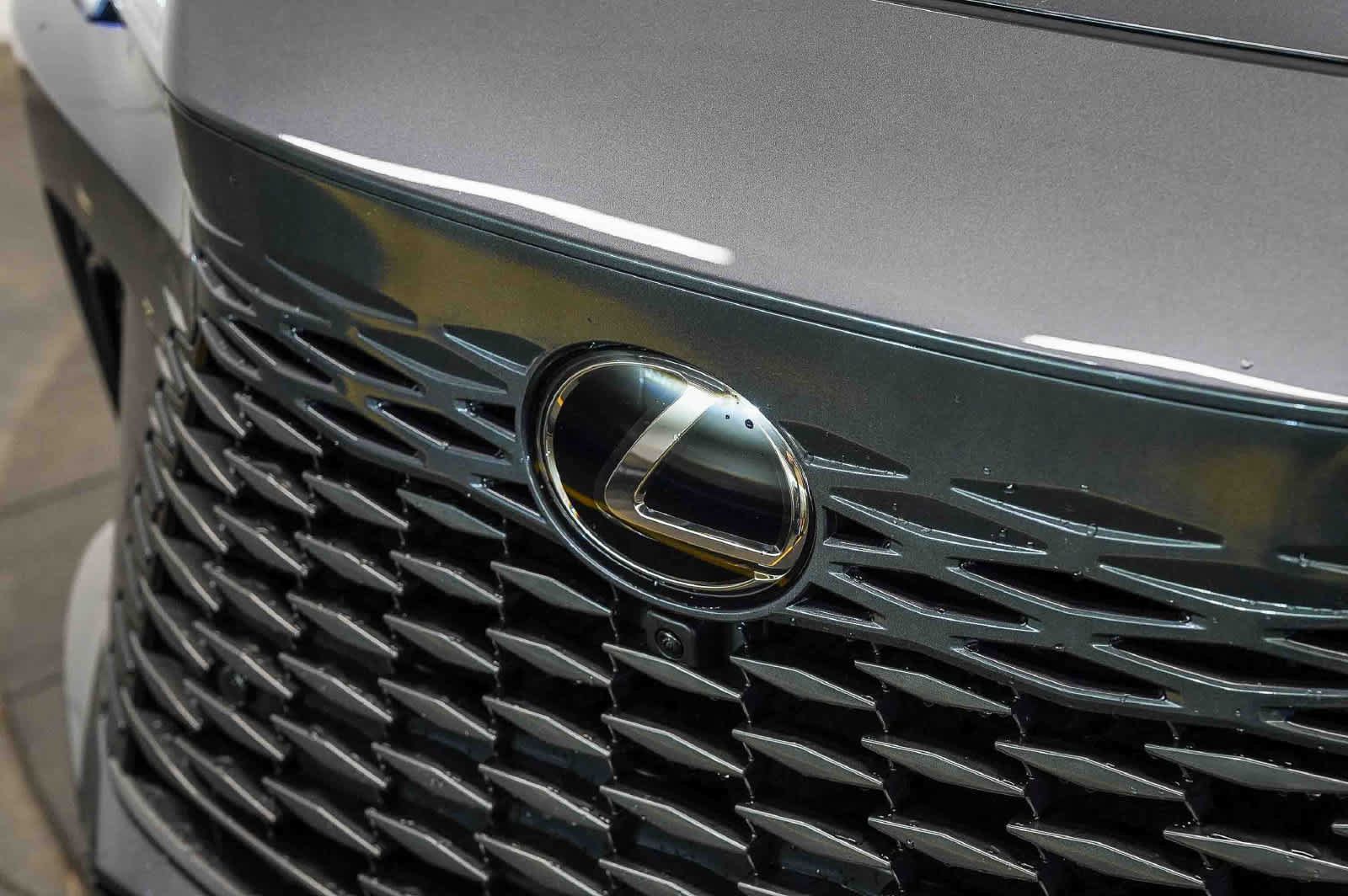 Used 2025 Lexus RX 350 Premium Plus w/ Accessory Package (K3) FWD image 8