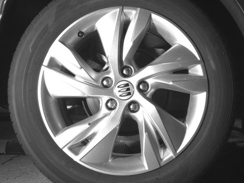 Used 2025 Buick Encore GX Preferred AWD/4WD image 15
