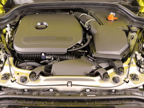 New 2026 MINI Cooper 4-Door Hardtop image 18