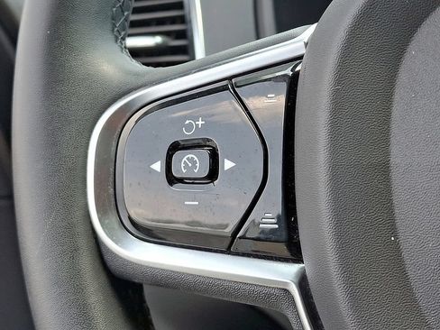 Certified 2023 Volvo XC90 B6 Plus w/ Protection Package Premier AWD/4WD image 23