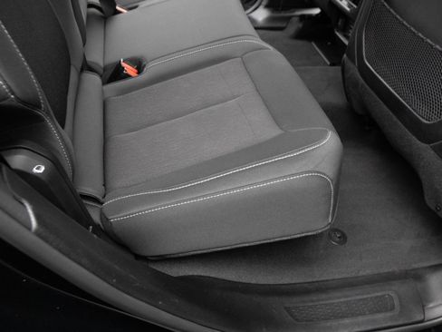 Used 2023 Jeep Grand Cherokee Laredo w/ Luxury Tech Group I image 36