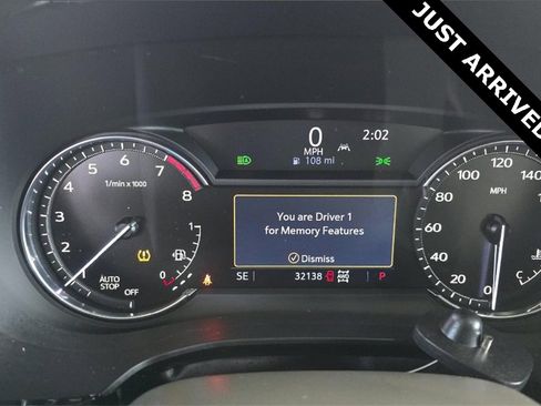 Used 2022 Cadillac XT6 Premium Luxury image 11