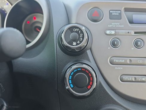 Used 2012 Honda Fit image 29