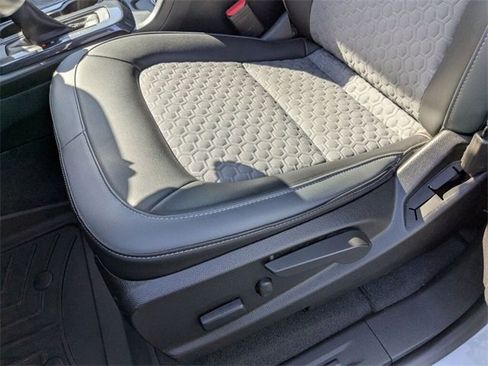 Used 2022 Chevrolet Colorado Z71 image 26