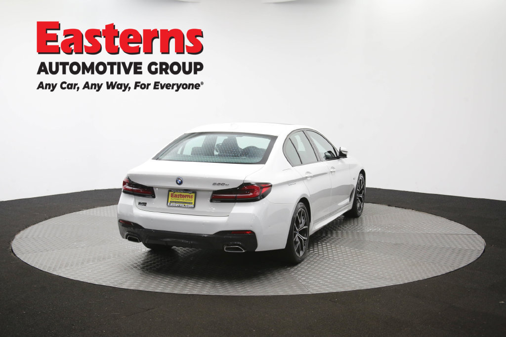 Used 2023 BMW 530e w/ M Sport Package RWD image 44