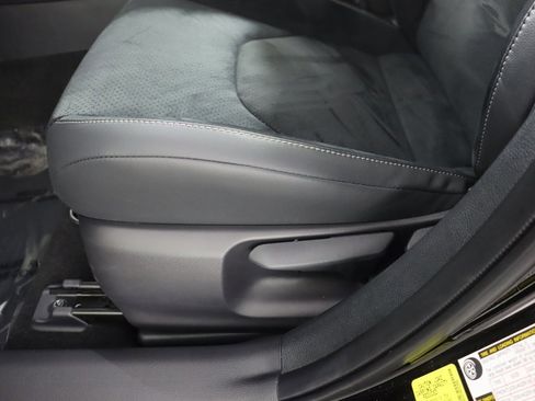 Used 2025 Toyota Corolla Premium w/ Styling Package (TMS) image 31