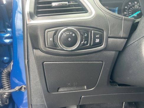 Used 2024 Ford Edge Titanium w/ Equipment Group 301A AWD/4WD image 18