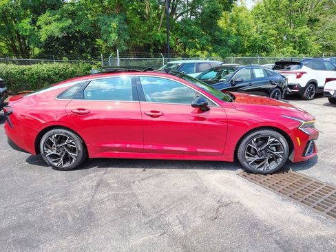 Used 2025 Kia K5 GT-Line w/ GT-Line Premium Package FWD image 4