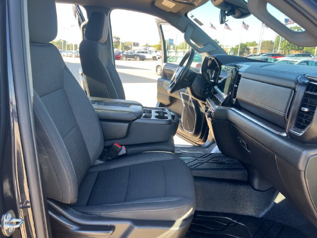 Certified 2024 Chevrolet Silverado 1500 LT AWD/4WD image 16