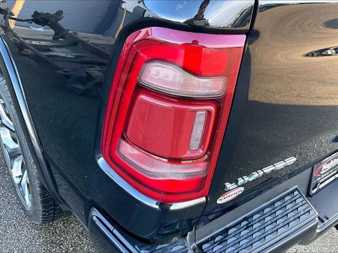Used 2020 RAM 1500 Limited image 31