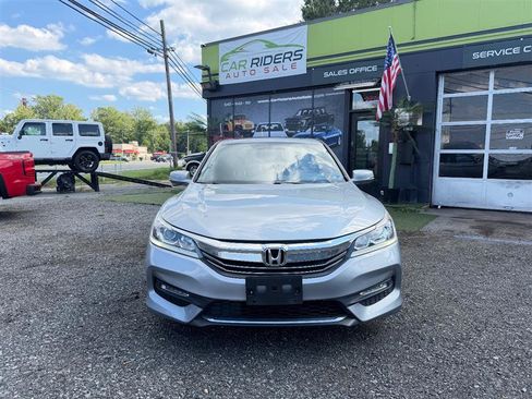 Used 2016 Honda Accord EX-L image 2