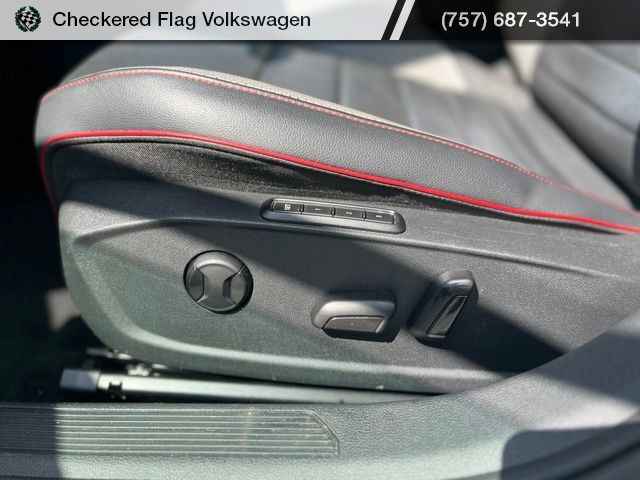 Used 2023 Volkswagen GTI Autobahn FWD image 23