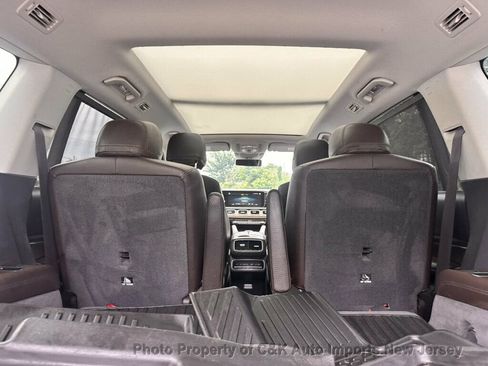 Used 2020 Mercedes-Benz GLS 580 4MATIC image 36