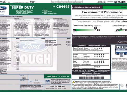 Used 2022 Ford F250 Lariat w/ Black Appearance Package image 3