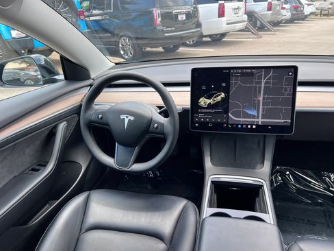 Used 2021 Tesla Model 3 Standard Range Plus RWD image 36