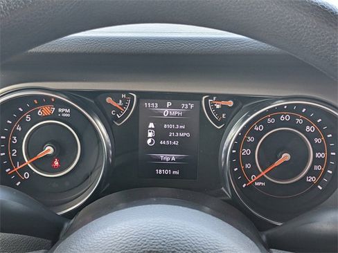 Certified 2022 Jeep Wrangler Sport image 18