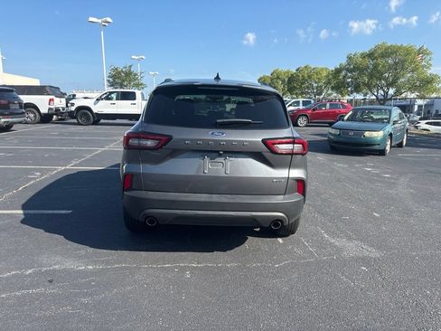 Used 2025 Ford Escape ST-Line Select AWD/4WD image 4